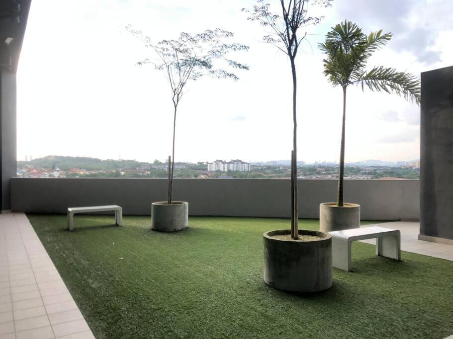 Mishal'S Homestay-Vista Bangi Studio Service Apartment Kajang Exterior photo