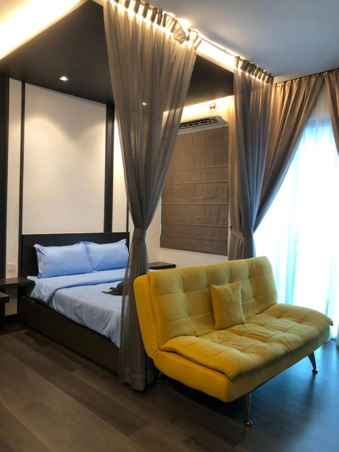 Mishal'S Homestay-Vista Bangi Studio Service Apartment Kajang Exterior photo